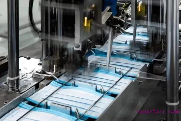 急國(guó)家之所急，激光企業(yè)跨界生產(chǎn)口罩機(jī)一舉多得