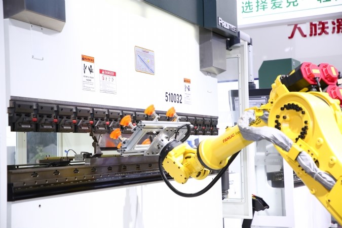 2020年工業(yè)機(jī)器人市場(chǎng)規(guī)?；虺?2億美元