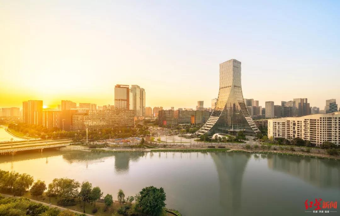 “新基建”風(fēng)口下，成都如何乘風(fēng)破浪？