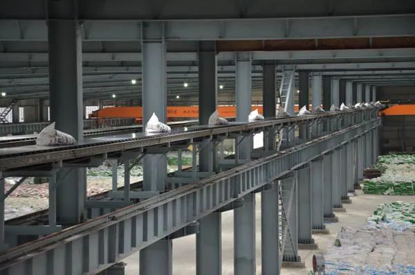 四川“5+1”重點(diǎn)產(chǎn)業(yè)系列報道——“逐綠”而行 四川亮出能源化工產(chǎn)業(yè)新名片